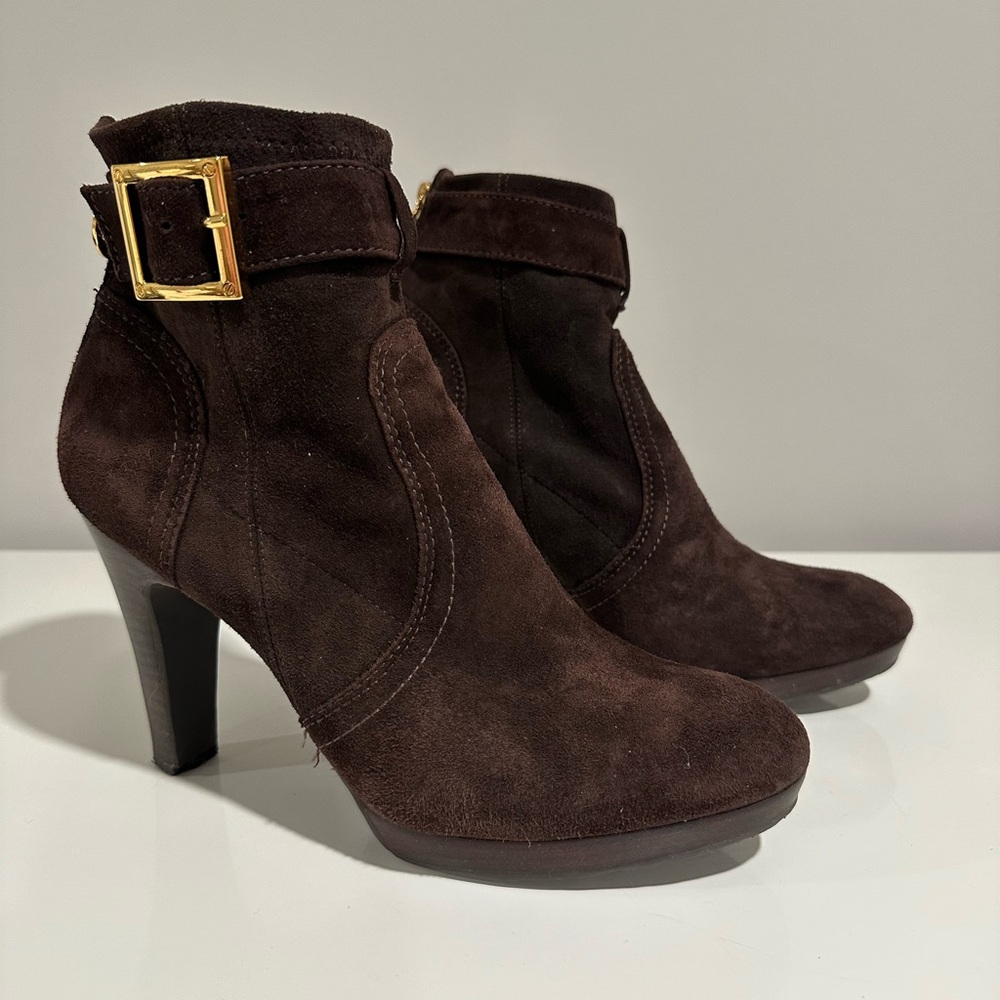 Tory Burch Chic Brown and Gold Heeled Boots with Suede Finish